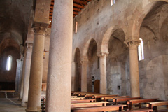 Basilica di Sant'Antioco di Bisarcio: particolare interno