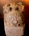 Museo Archeologico di Ozieri - Capitello gotico aragonese (corridoio)
